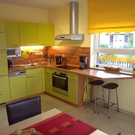 With 1 Bedroom *