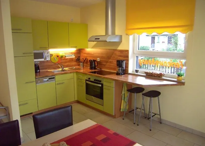 With 1 Bedroom *